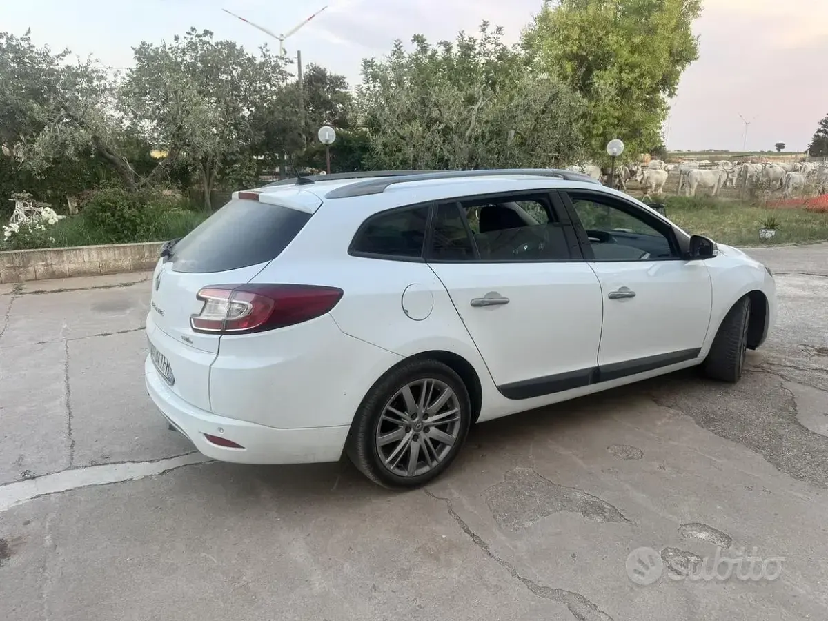 Usata Renault Mégane GT Line GT-Line 110 CV (80 kW) 2012 Bianco Station wagon