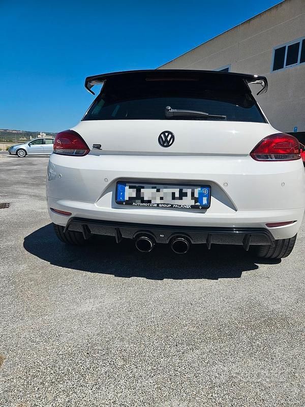 Usata VW Scirocco 160 CV (117 kW) 2010 Bianco Coupé