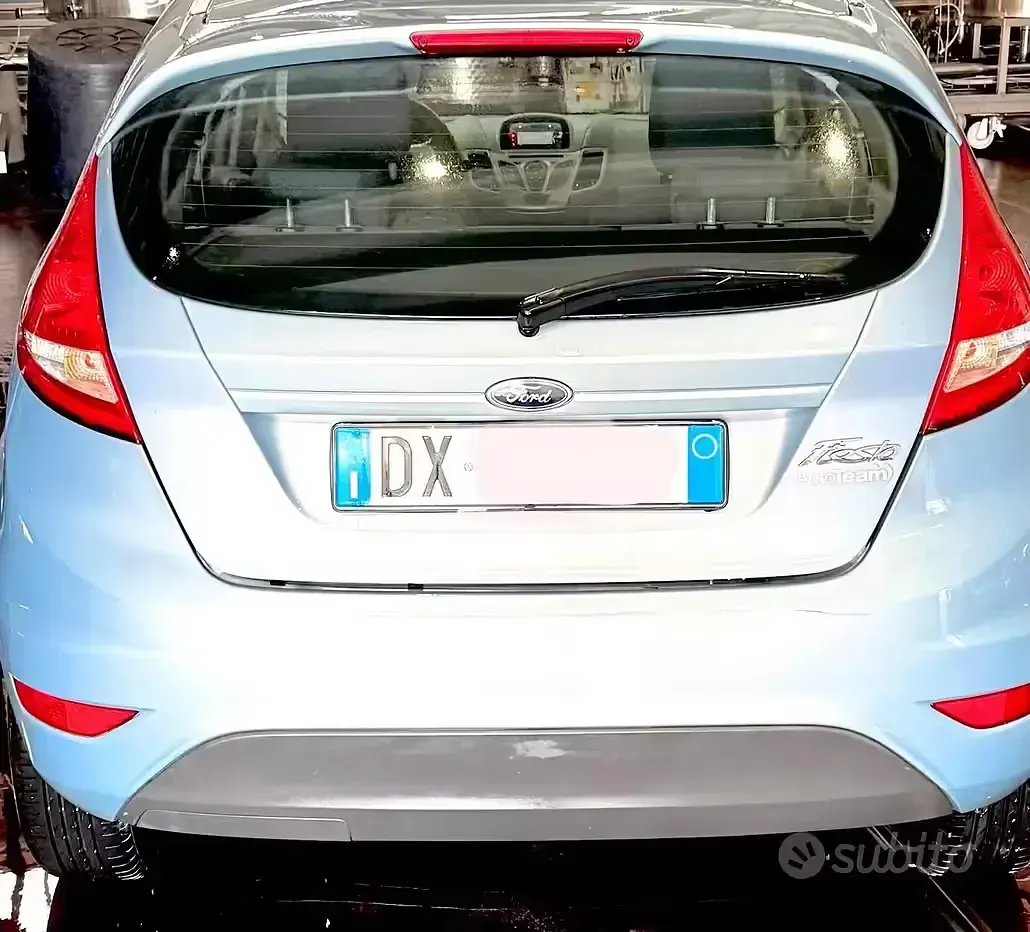 Usata Ford Fiesta 80 CV (58 kW) 2010 Utilitaria