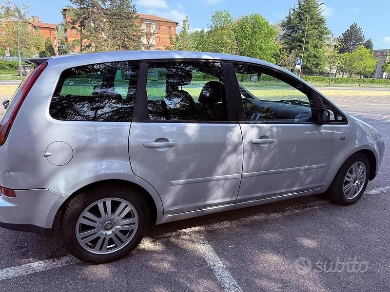 Usata Ford C-MAX 110 CV (80 kW) 2005 Grigio Monovolume