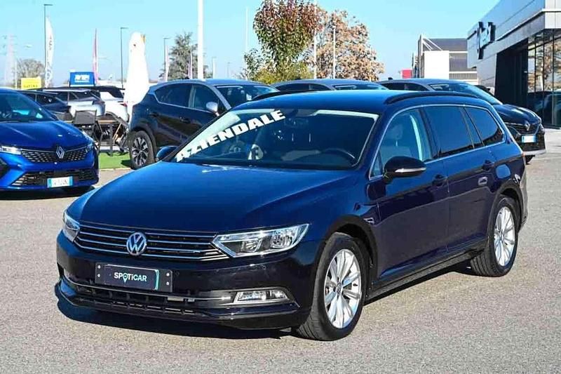 Blu Usata 2019 VW Passat Business Station wagon | 13.900 € (Super prezzo) - Immagine 1/4