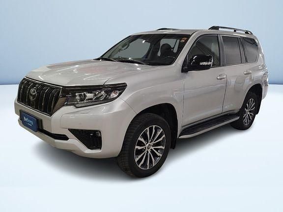Grigio Usata 2021 Toyota Land Cruiser Executive Pick-up | 54.700 € - Immagine 1/3