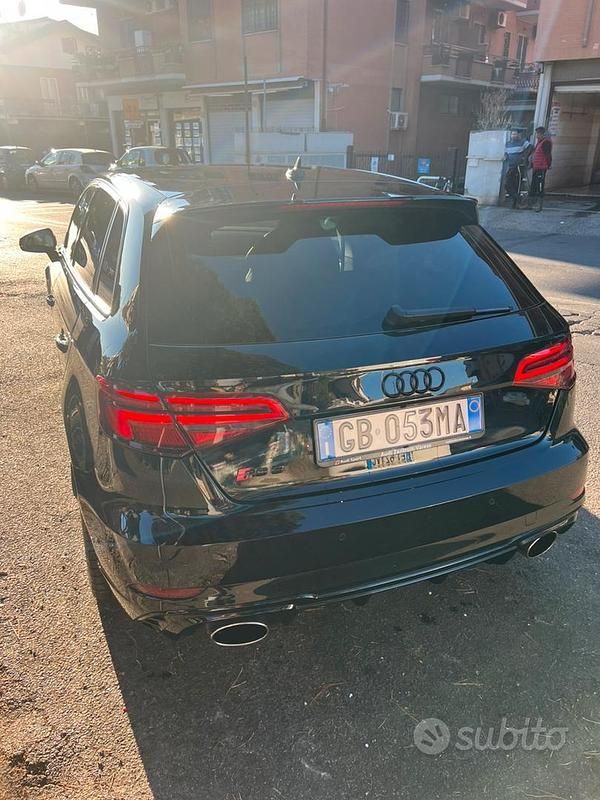 Usata Audi RS3 Ambiente 400 CV (294 kW) 2019 Nero Berlina