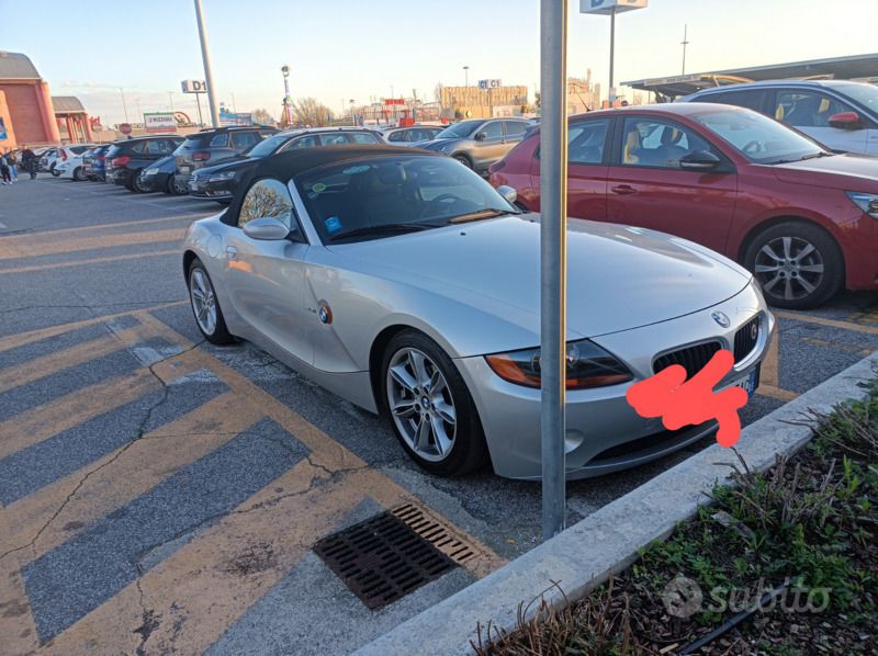 Usata BMW Z4 192 CV (141 kW) 2003 Grigio Cabrio