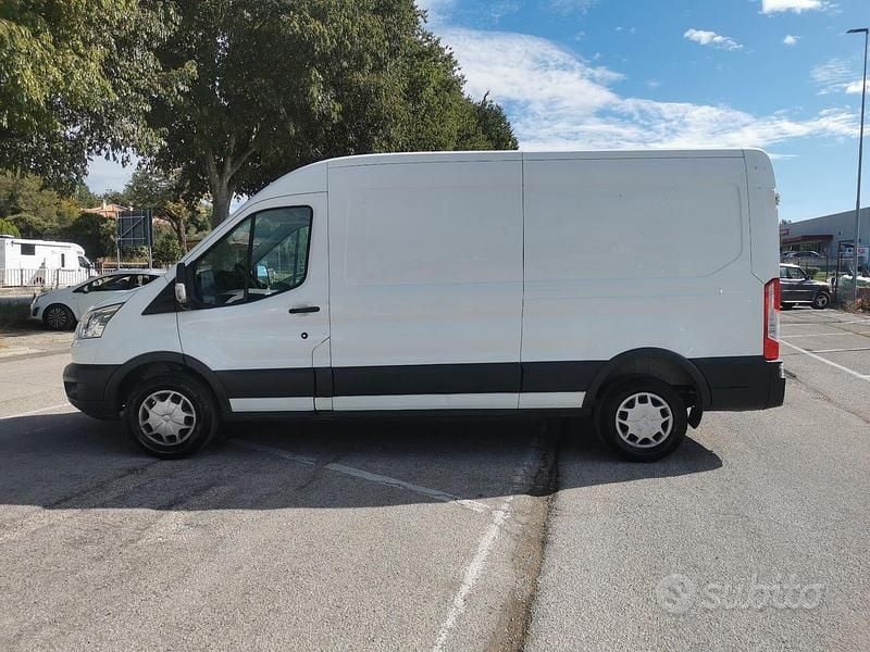 Usata Ford Transit 105 CV (77 kW) 2018 Bianco Berlina