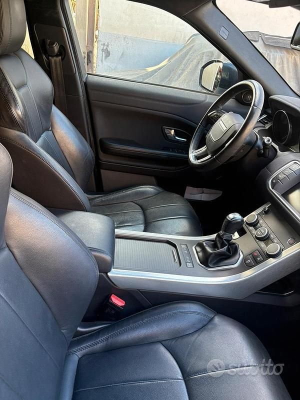 Usata Land Rover Range Rover evoque HSE Dynamic 180 CV (132 kW) 2016 Bianco SUV