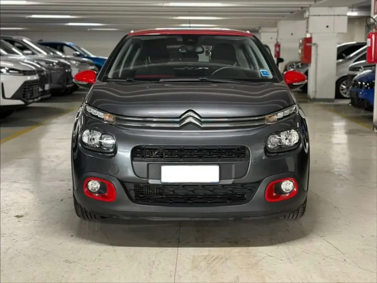 Usata Citroën C3 Shine 75 CV (55 kW) 2017 Grigio scuro Berlina