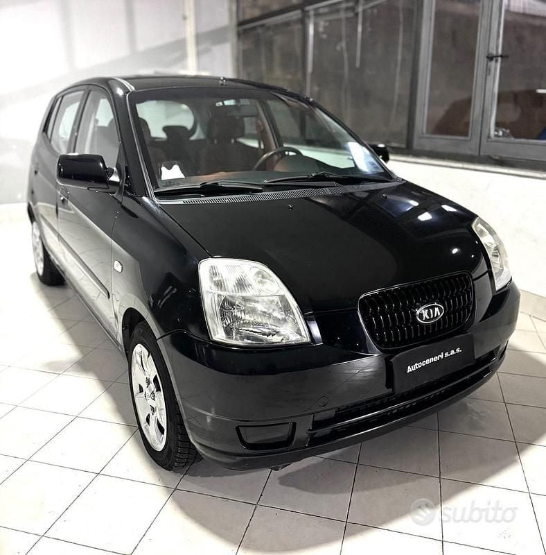 Nero Usata 2007 Kia Picanto Due volumi | 3700 € (Cara) - Immagine 1/4