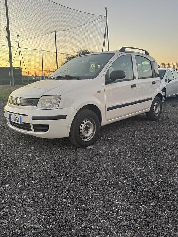 Usata Fiat Panda Dynamic 74 CV (54 kW) 2011 Bianco Berlina