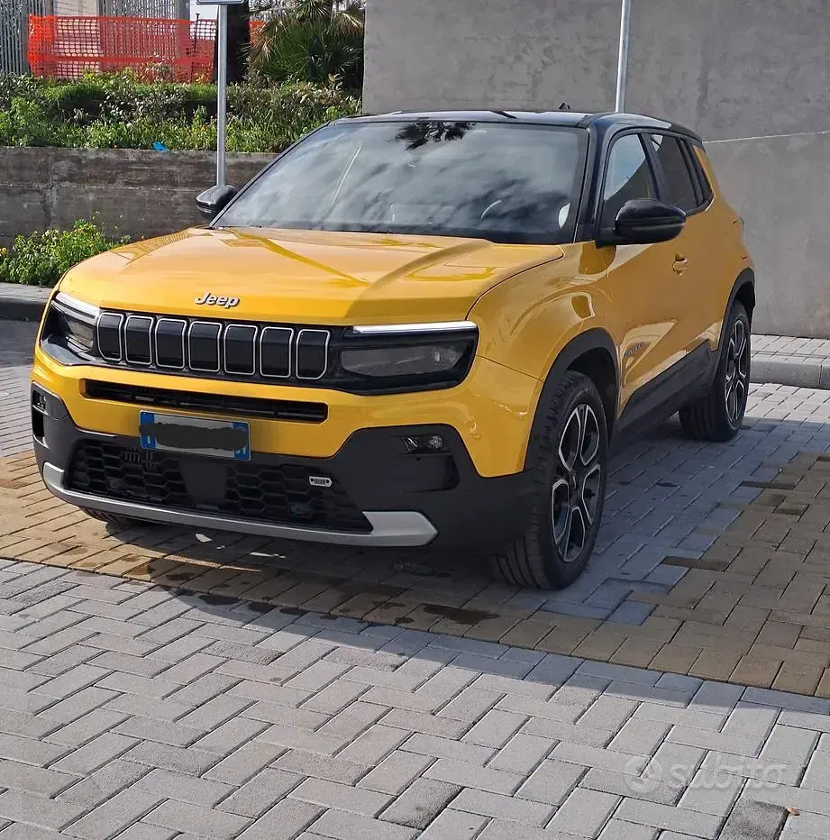 Usata Jeep Avenger Summit 101 CV (74 kW) 2023 SUV