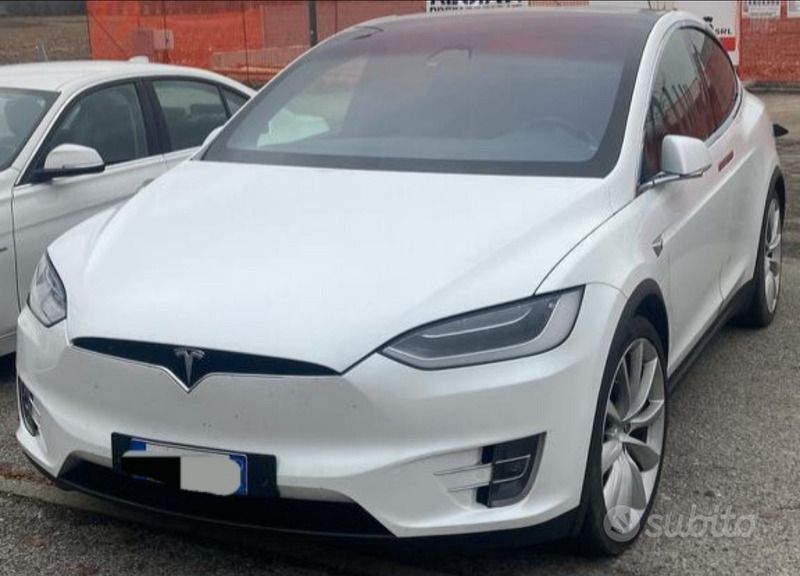 Bianco Usata 2017 Tesla Model X SUV | 33.500 € - Immagine 1/4