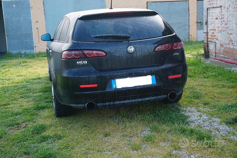 Usata Alfa Romeo 159 170 CV (125 kW) 2009 Nero Station wagon