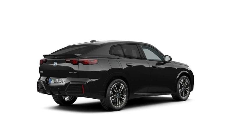 Usata BMW iX2 150 kW (204 CV) 2025 Nero SUV