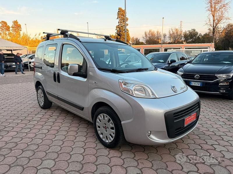Occasion Fiat Qubo Trekking 75 ch (55 kW) 2012 Argent Monospace