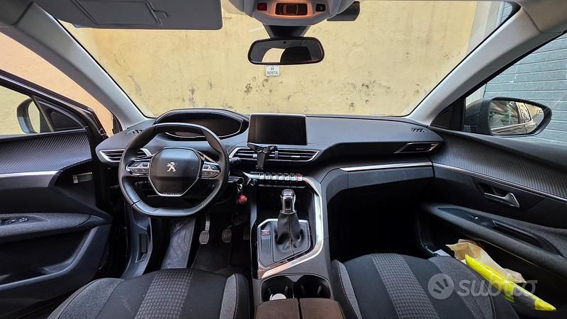 Usata Peugeot 3008 Business-Line 120 CV (88 kW) 2018 SUV
