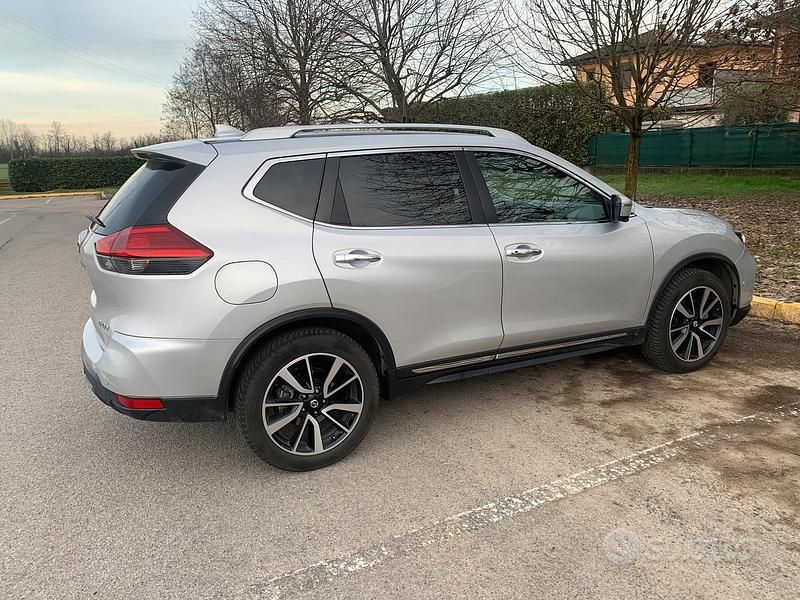 Usata Nissan X-Trail Tekna 150 CV (110 kW) 2020 Grigio SUV