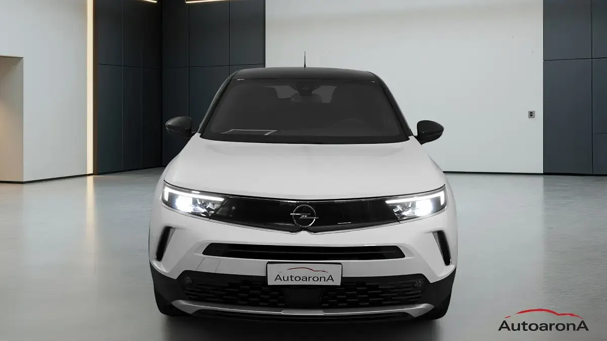Usata Opel Mokka Ultimate 131 CV (96 kW) 2021 Bianco / tetto nero SUV