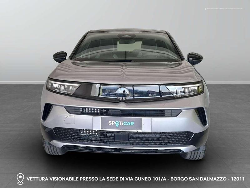 Nuova Opel Mokka 136 CV (100 kW) 2025 Kontrast grey SUV