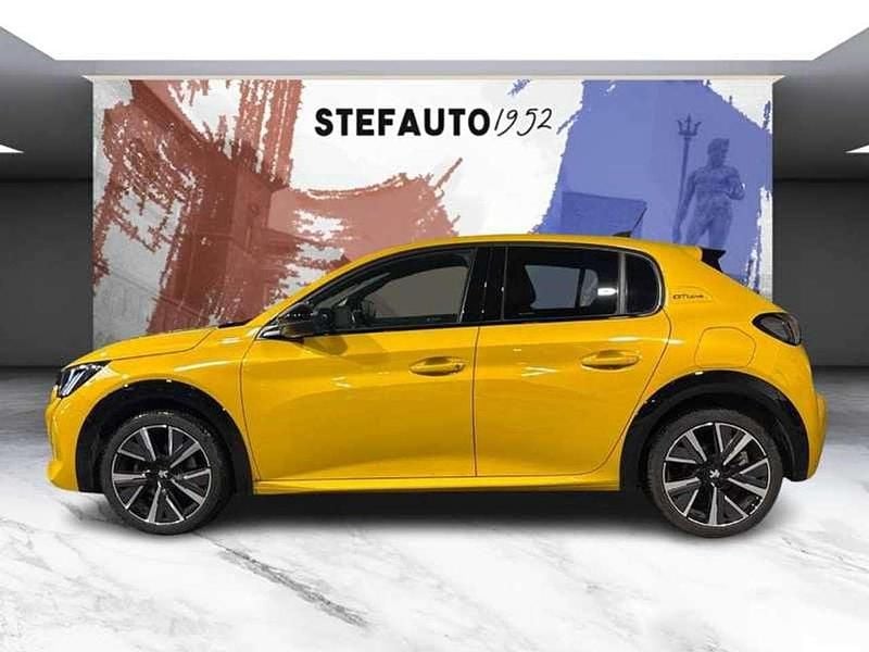Usata Peugeot 208 GT-line 101 CV (74 kW) 2020 Giallo sole Utilitaria