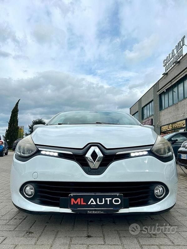 Usata Renault Clio IV Zen 90 CV (66 kW) 2015 Bianco Berlina