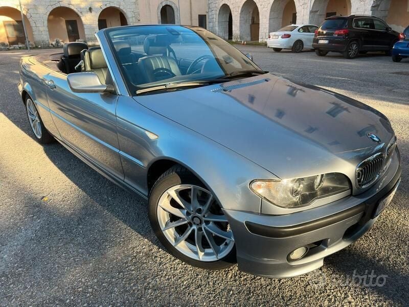 Grigio Usata 2005 BMW 320 Cabriolet Efficient Dynamics Cabrio | 6999 € (Cara) - Immagine 1/4