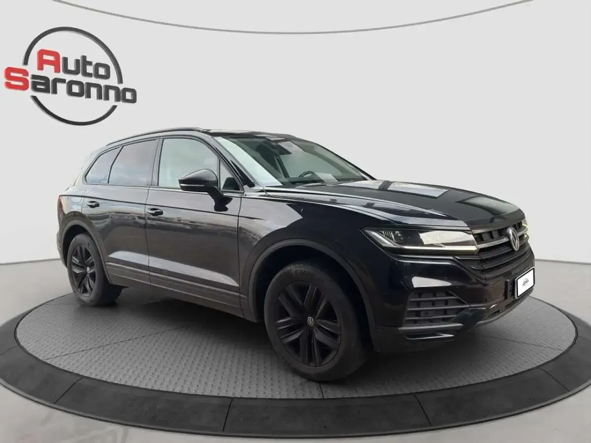 Usata VW Touareg Style 231 CV (169 kW) 2019 Nero SUV