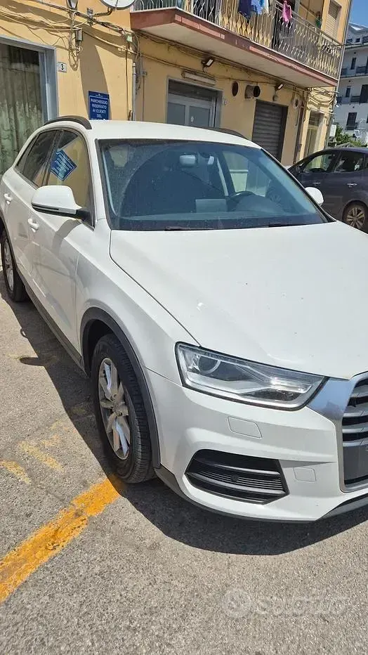 Usata Audi Q3 Business 150 CV (110 kW) 2016 Bianco SUV