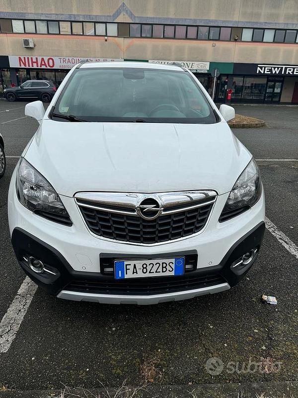 Usata Opel Mokka 140 CV (102 kW) 2015 Bianco SUV