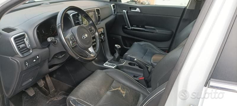 Usata Kia Sportage 185 CV (136 kW) 2016 Bianco SUV