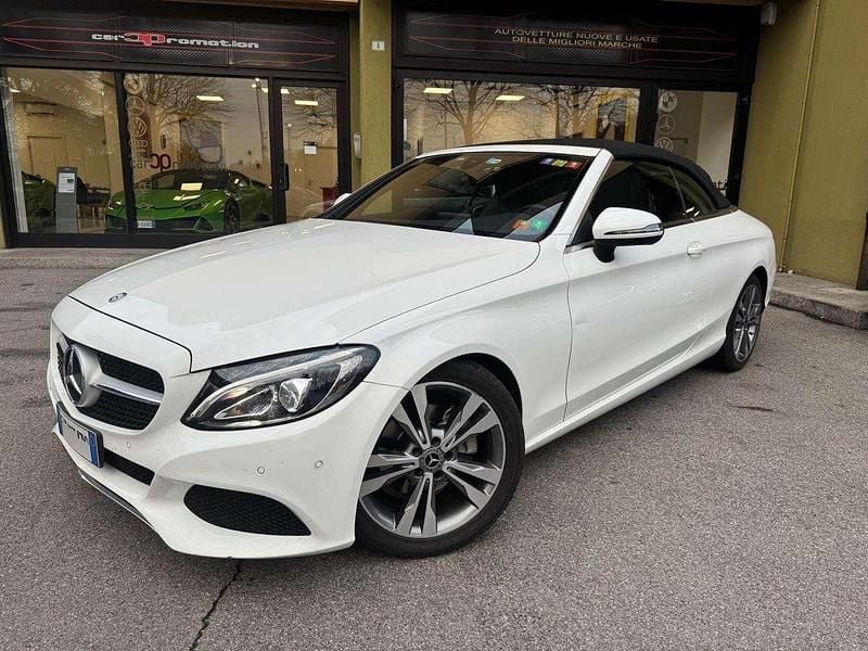 Usata Mercedes C220 170 CV (125 kW) 2017 Bianco Cabrio