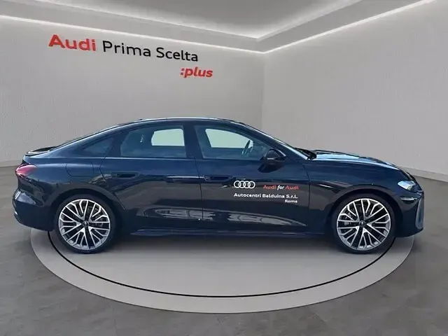 Usata Audi A5 S-Line 204 CV (150 kW) 2025 Blu firmamento metallizzato Berlina