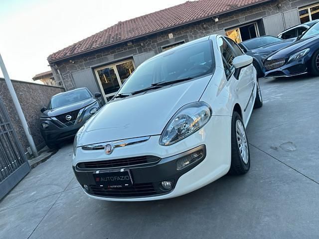 Usata Fiat Punto Evo Dynamic 75 CV (55 kW) 2011 Bianco Utilitaria
