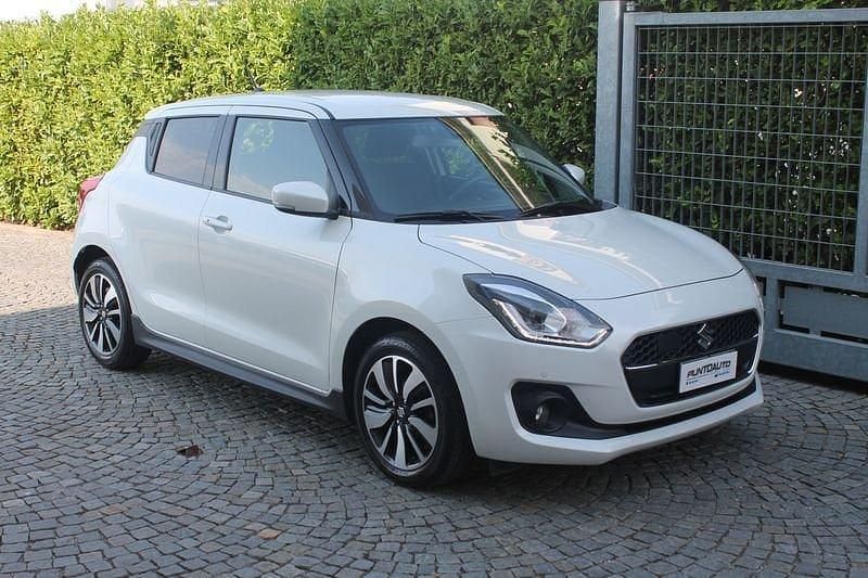Usata Suzuki Swift 112 CV (82 kW) 2019 Bianco Utilitaria