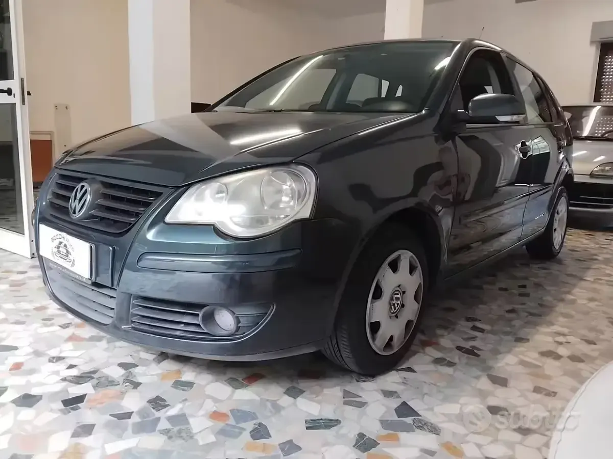 Brugt VW Polo Sportline 69 HK (50 kW) 2007 Sort Hatchback