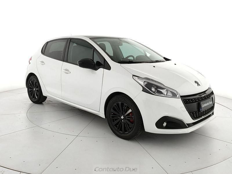 Usata Peugeot 208 Active 75 CV (55 kW) 2018 Bianco Utilitaria