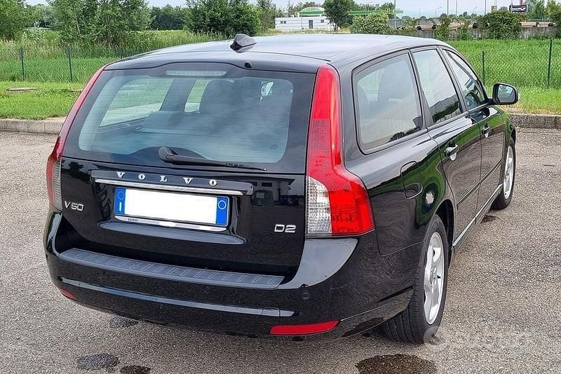 Usata Volvo V50 Plus 2012 Nero Station wagon