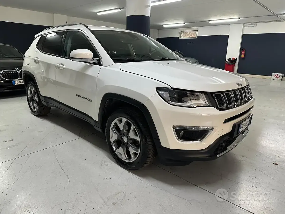 Usata Jeep Compass Limited 140 CV (102 kW) 2019 Bianco SUV