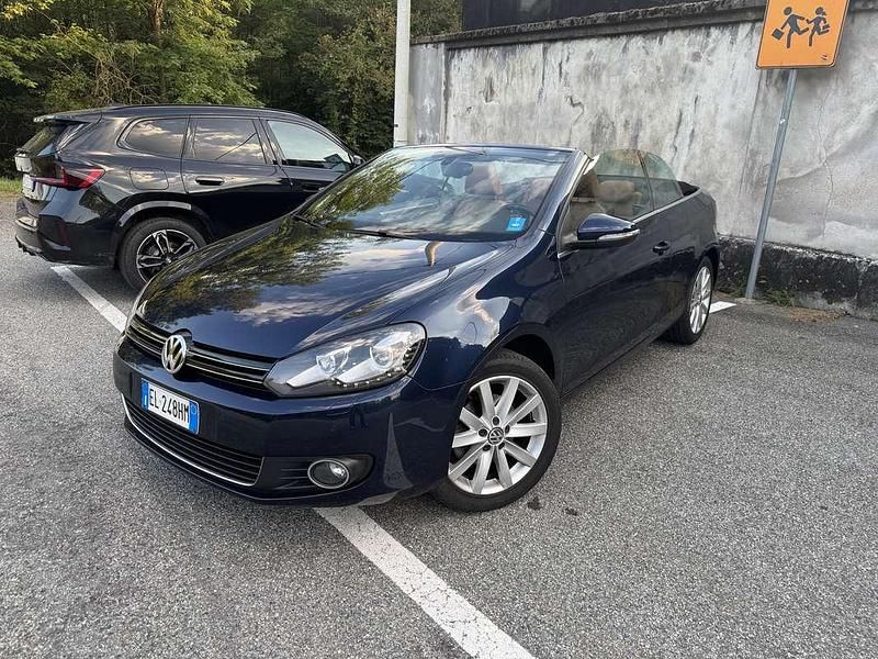 Usata VW Golf Cabriolet Trendline 105 CV (77 kW) 2012 Blu/azzurro Cabrio