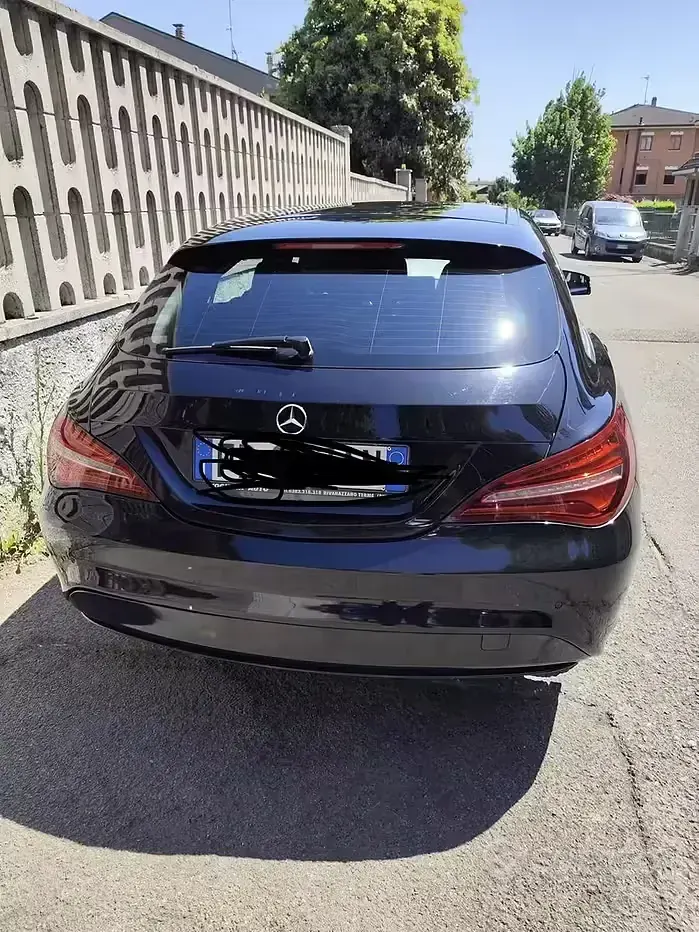 Usata Mercedes CLA180 2018 Nero Coupé
