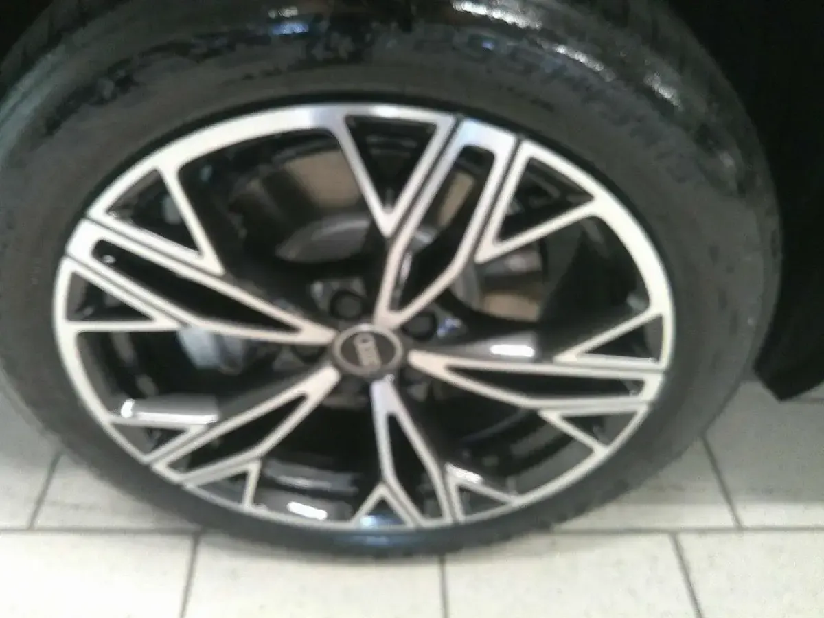 Nuova Audi Q3 Sportback S-line plus 150 CV (110 kW) 2026 Nero metallizzato SUV