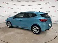 Usata Renault Clio Intens 91 CV (66 kW) 2022 Azzurro Utilitaria
