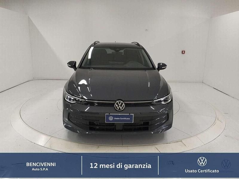 Usata VW Golf VIII Life 150 CV (110 kW) 2024 Grigio Station wagon