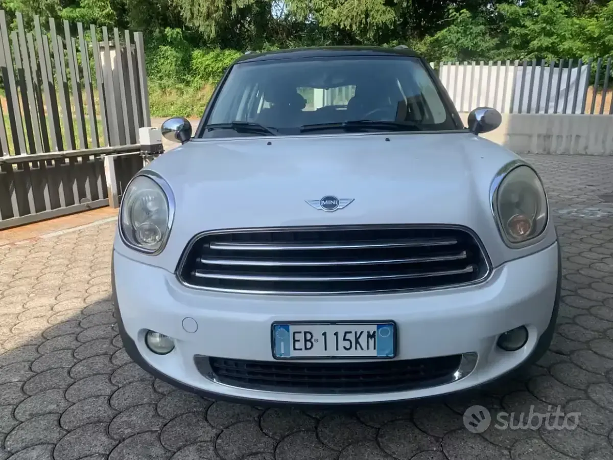 Usata Mini Cooper D Countryman 111 CV (81 kW) 2010 Bianco SUV
