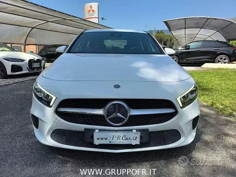 Usata Mercedes A180 Business 115 CV (84 kW) 2021 Bianco Berlina