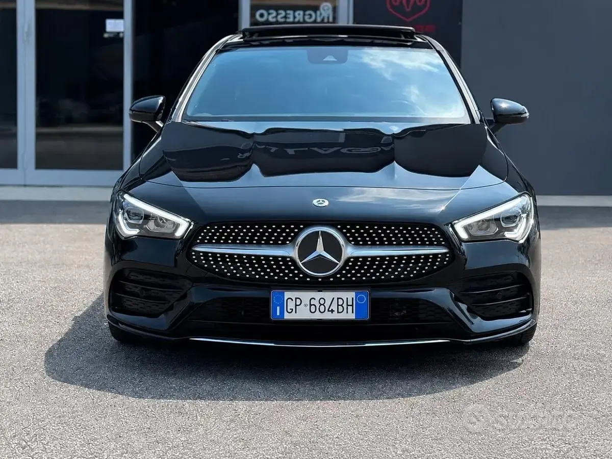 Usata Mercedes CLA200 Premium 150 CV (110 kW) 2023 Nero Coupé