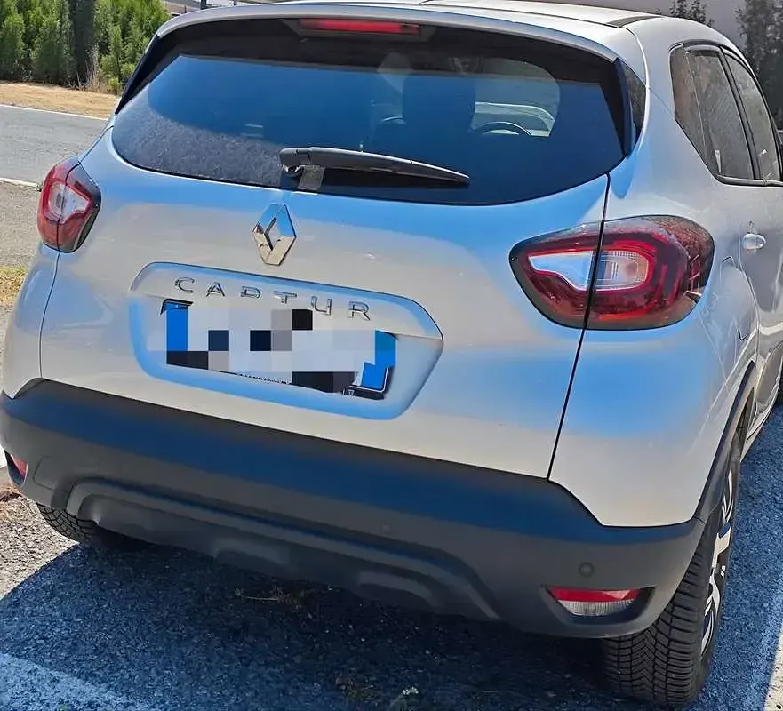Usata Renault Captur 90 CV (66 kW) 2019 Grigio SUV