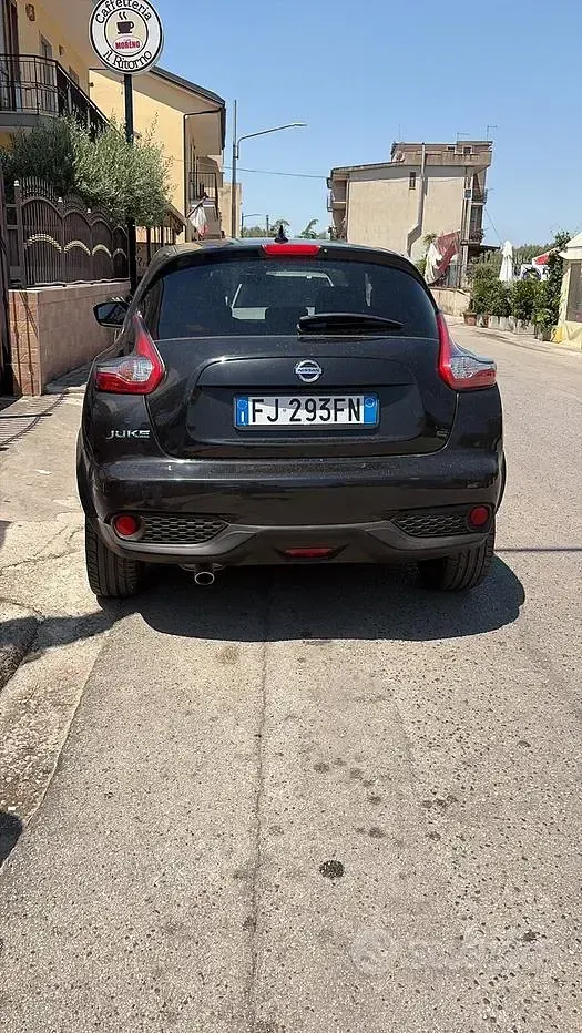 Usata Nissan Juke Tekna 110 CV (80 kW) 2017 Nero SUV