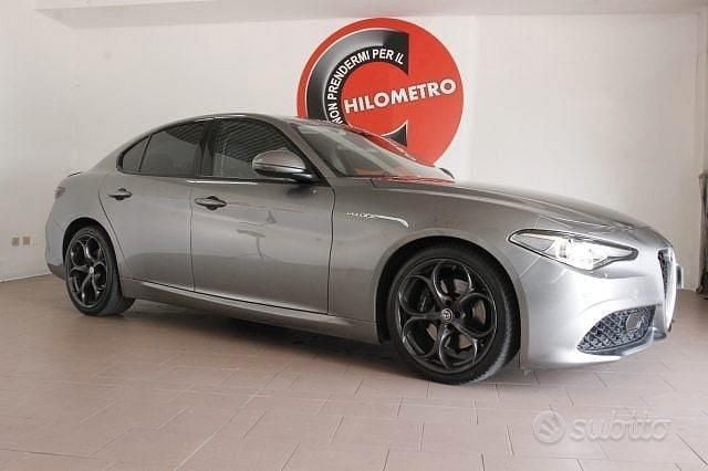 Usata Alfa Romeo Giulia Veloce 210 CV (154 kW) 2017 Grigio Berlina