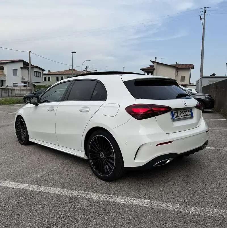 Usata Mercedes A180 Advanced Plus 116 CV (85 kW) 2023 Berlina