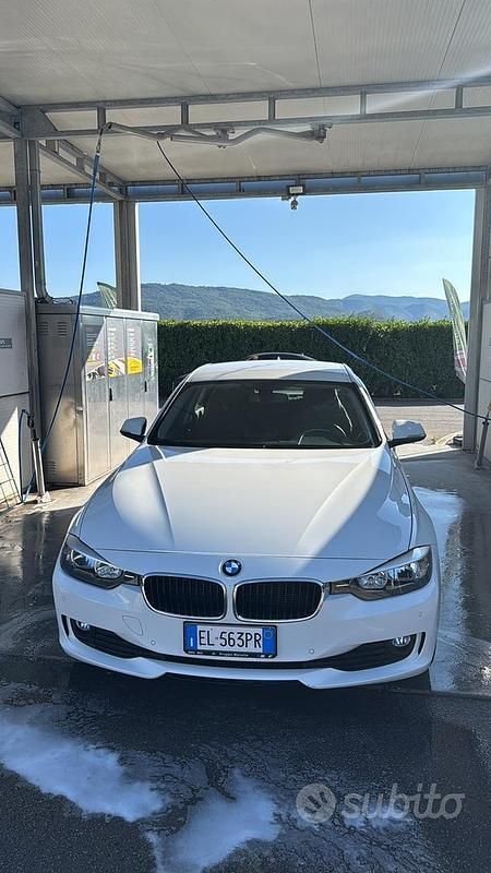Usata BMW 320 Efficient Dynamics 163 CV (119 kW) 2013 Bianco Berlina